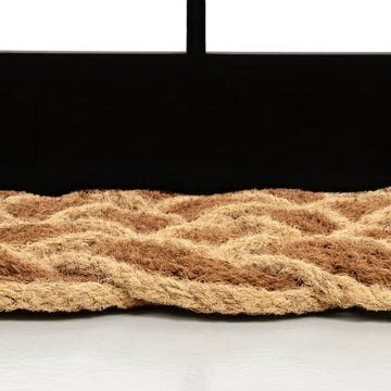Maeve Classic Coastal Scalloped Basketweave Coir Mat